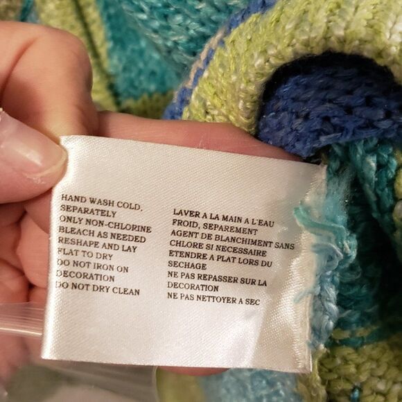 David Brooks Womens Multicolour Patchwork Snowflake Button Sweater - NEW -Size L - Picture 3 of 9